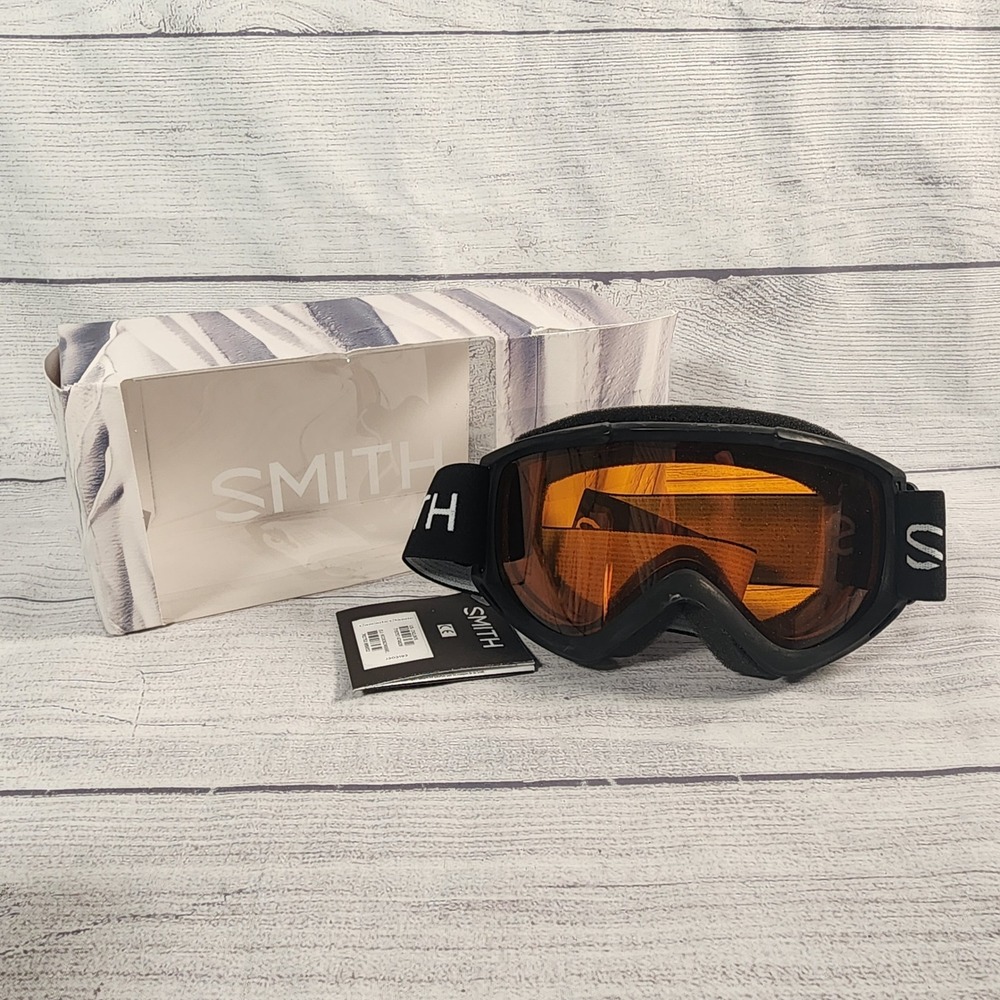 Smith Cascade Classic Ski Goggles Black Frame Amber Lens CN2LBK16 New